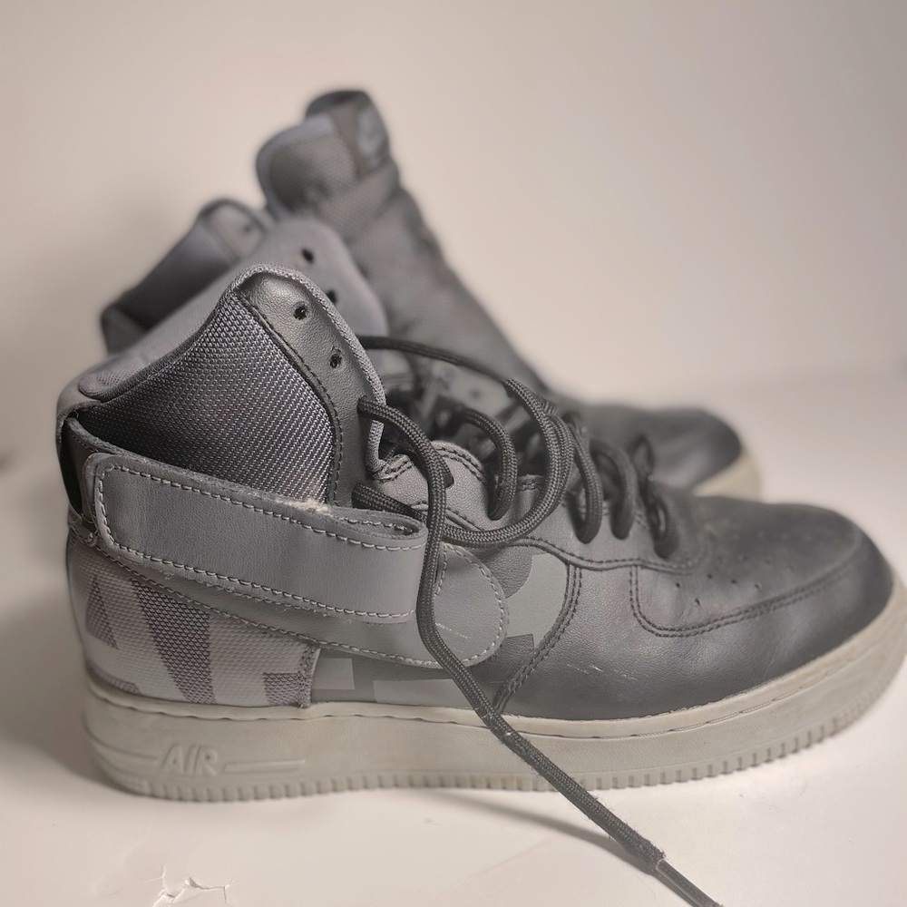 Air Force 1 High '07 LV8 'Black Dark Grey'